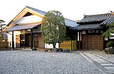 月江院会館